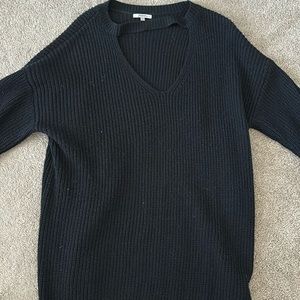 Jodifl size Large. Low cut sweater. Could be a dress if sized up